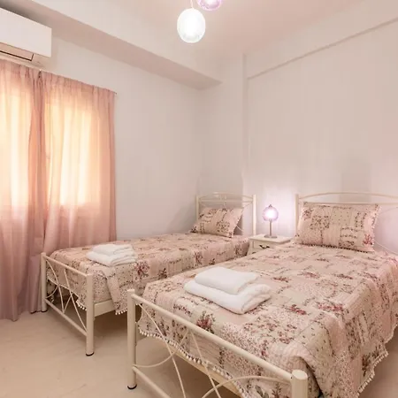 The Secret Garden Apartment *