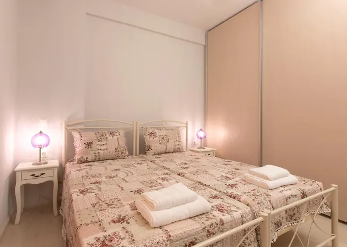 The Secret Garden Apartment *